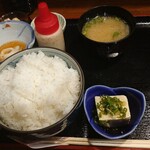 Chisouya Maruhachi - お刺身定食のお刺身以外(ご飯大盛り)