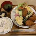 Rakuen - 魚のフライ定食【2020.6】