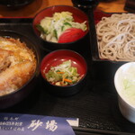 Soba Dokoro Sunaba - そばとカツ丼のセット