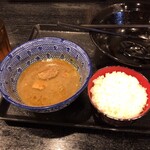 Menya Nakagawa Kai Kinshicho Ten - カレ変でライスとスープ割にカレー粉が