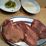 大衆焼肉 まいど - 