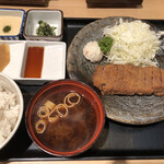 Gyukatsu Motomura Yokohama Joinasu Ten - 牛かつ定食(130g)