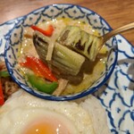 Siam Orchid Yae Chika Ten - お野菜多めなグリーンカレー