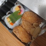 Otsuna Sushi - のり巻き、太巻き、稲荷