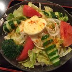 Sangoku Ichi Nishiguchi Ten - サラダうどん950円