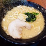 Tsuruno Ya Okayama Madoka Ten - 豚骨醤油ラーメン 税込700円