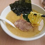 Mihama Ya Yamafutatsu Ten - 太麺（味濱家らーめん）