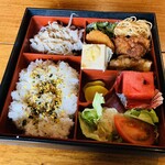 Kissa Geneve - 訪問日の日替わり弁当。（税込¥500-）
                        ※思うように綺麗に撮影出来なかった…