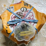 Toge no Kamameshi Ogino-ya Takasaki Uri Ten - 峠の釜めし1,100円税込み、お新香付き