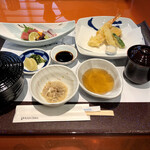 Kaiseki Washoku Kaden - 和定食