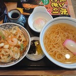 West Udon Hachiman Norimatsu Ten - かき揚げ丼セット