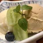 Kanazawa Machiya Hatch - 