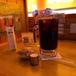 Komeda Coffee Ten Shinkotoni Ichibandori Ten - でらたっぷりアイスコーヒー(650円)