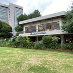 Royal Garden Cafe Aoyama - 