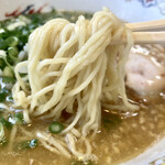 Chuka Soba Hisago - 麺は細麺の軽いパーマネント仕様でなんかホッコリする♪