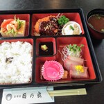 Hinode - 日替わり弁当　700円（税込）