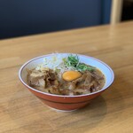 徳島ラーメン奥屋 - 料理写真:徳島ラーメン肉玉入り