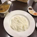 Shinjuku Nakamuraya Olive House Urawa Ten - 新宿中村屋伝統のインドカリー