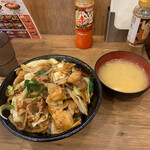 伝説のすた丼屋 - 