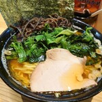 横横家 - ラーメン680円+青菜100円+きくらげ40円