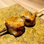 平尾 焼き鳥 肉寿司 にく串や - 豚キムチ巻き