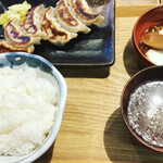 Nikujiru Gyoza no Dandadan Motoyawata Ten - 餃子ライス