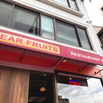 BEAR FRUITS - お店の外観。