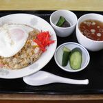 高見食堂 - チャーハン(玉子1ケ) 850円