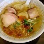 時代麺房 ライオン - 塩ラーメン850円