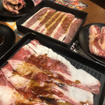 Kokusan Gyuu Yakiniku All you can eat Nikushou Sakai Iruma Ten - 