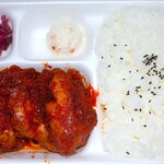 Karaage Senmon Happi Shoten Nirasaki Ten - 激辛唐揚弁当(小)450円税抜き＋ライス大盛り50円税抜き