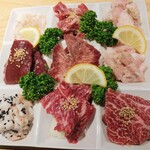 七輪焼肉 西萬 - 極上チョイス 2980円