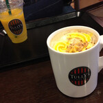 Tully's Coffee Yokosuka Chuo Ten - 