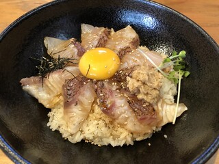 Madai Numazu Ko - 眞鯛炙り丼　1,500円