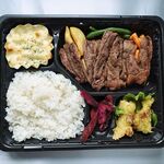 金とき　テイクアウト - 特テキ弁当 980円（金ときテイクアウト池田店）