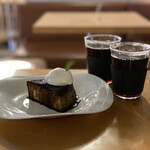 Coffee×Wine Nook & Cranny Nagoya Honten - 真っ黒プリン