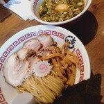 San San Nana Omori Ten - 特製醤油煮干しつけ麺1070円