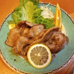 味正 - 料理写真:国産豚のしょうが焼き　680円