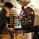 WOODBERRY COFFEE ROASTERS Shibuya Ten - 自家焙煎中