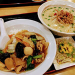 Taiwanese Fukuraijun - ラーメンセット900円 Aセット290円税別
                        台湾豚骨ラーメン ＋ 中華飯