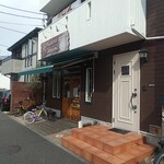 ベッカライ タカヤマ - お店外観