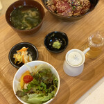 Oshokuji to Sake Hongo - 