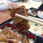 南幸 - 皮はパリパリに焼き上げられており、身は柔らかい。