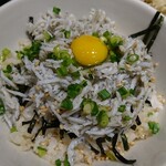 Kisshoan Kinshicho Terumina Ten - 釜揚げシラス丼と蕎麦 シラス丼アップ！