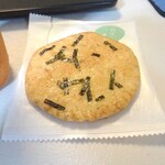 煎餅工房 さがえ屋 - まん丸のさがえ焼き