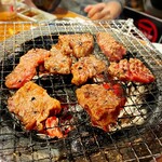 ホルモン焼肉 ぶち - 