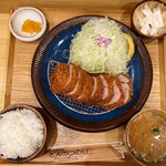 Butaniku Ryori Senmon Ten Tonkatsu Nori - 