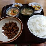 食堂 合縁 - 日替わり定食650円。