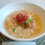 Warawaya - 自家製麺のツルツルうどん(たぬきちゃん)　\500