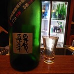 横濱丿貫 - 日本酒「昇龍蓬莱きもと純吟雄町」